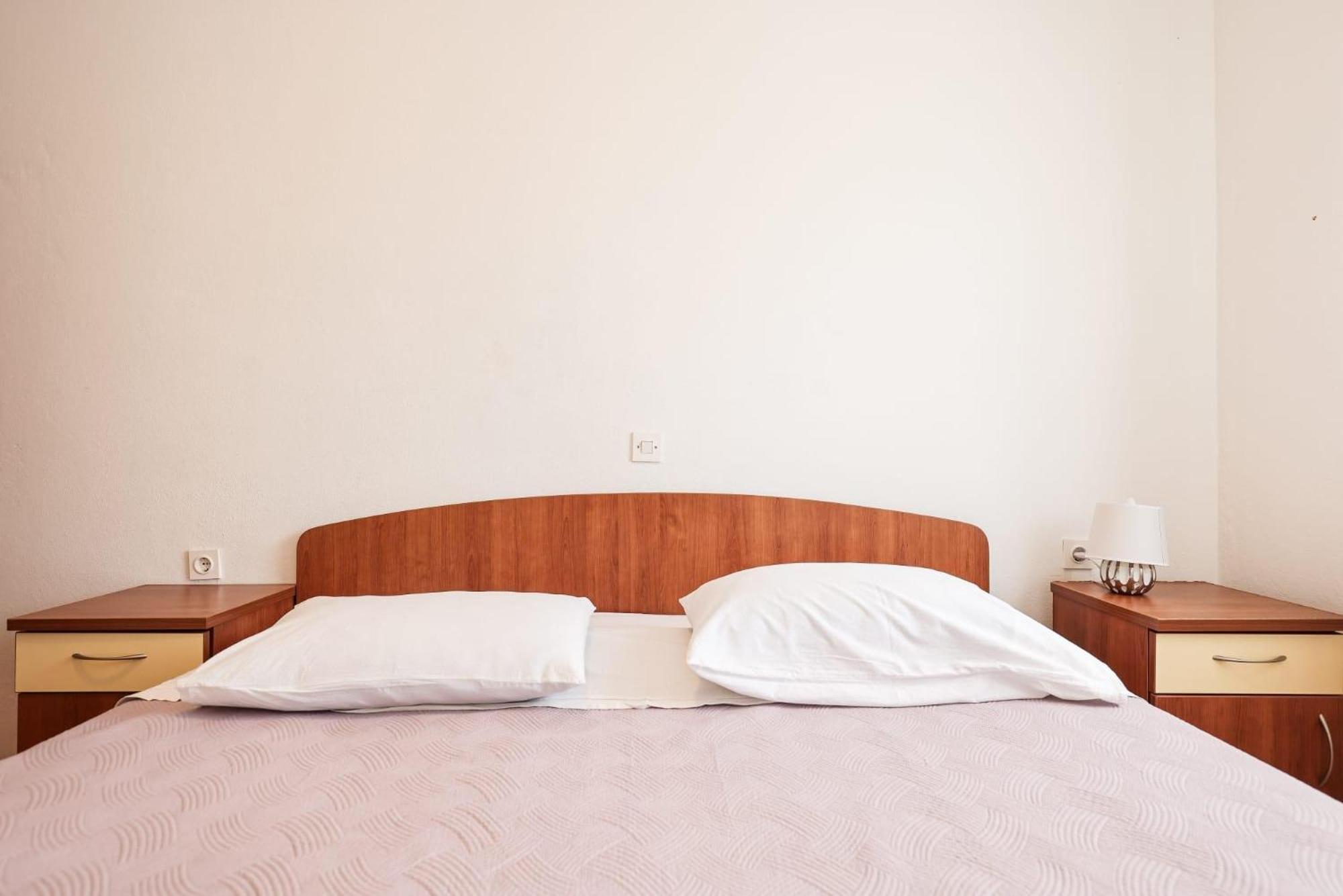 Apartments With A Parking Space Bibinje, Zadar - 18056 Room photo
